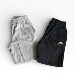 Nike Kids Sweatpants in Black & Gray